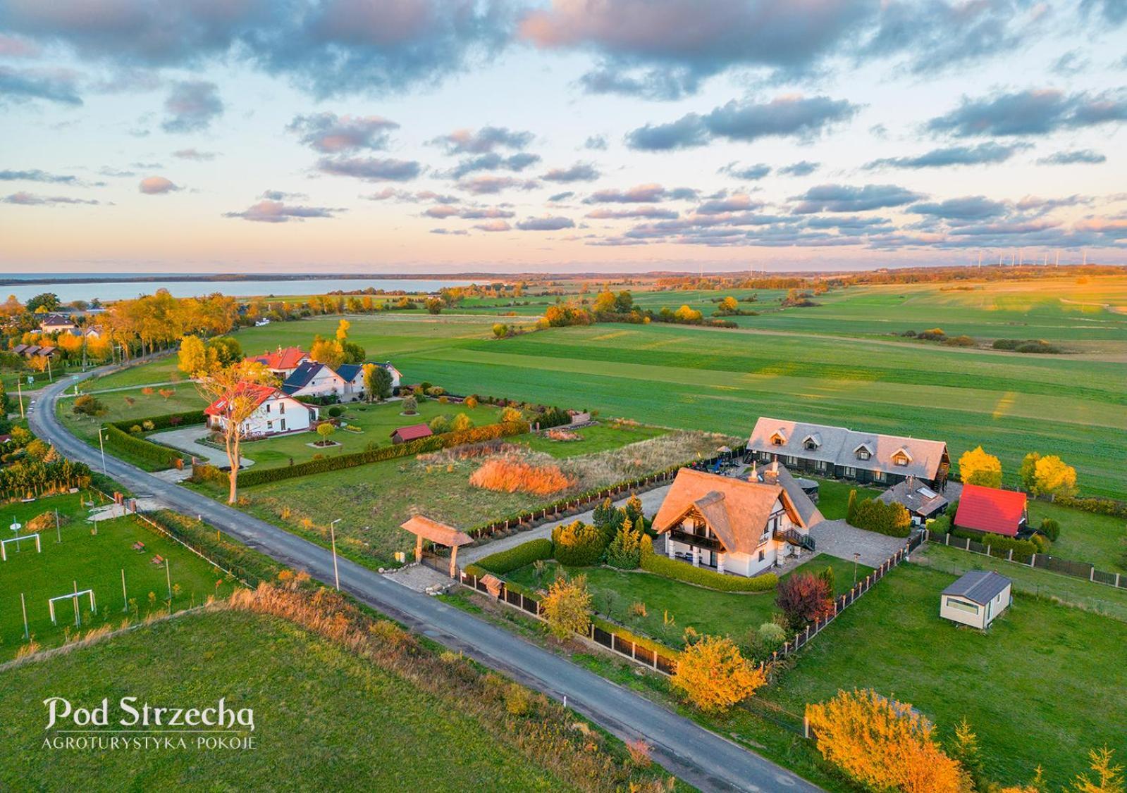 Hotel Pod Strzecha Ujście-Darłowskie Exterior foto