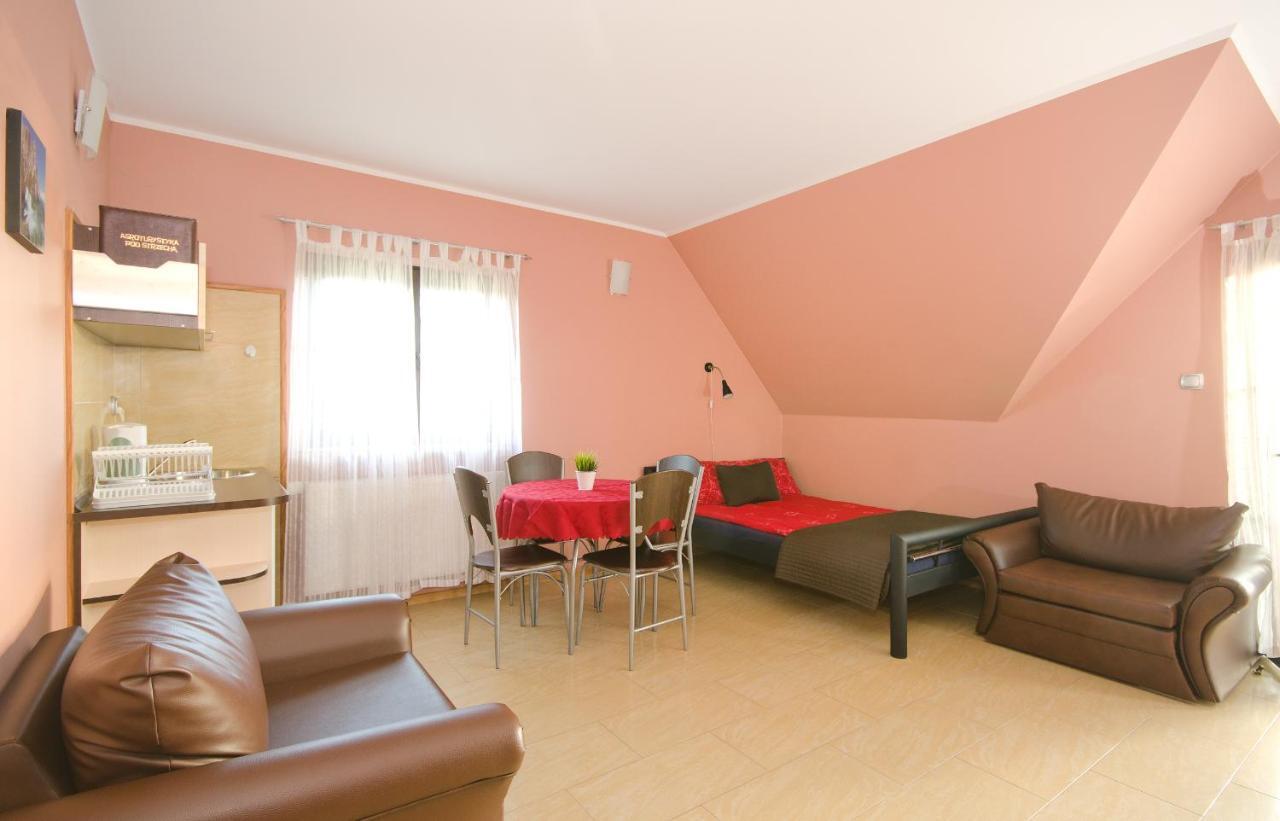 Hotel Pod Strzecha Ujście-Darłowskie Exterior foto